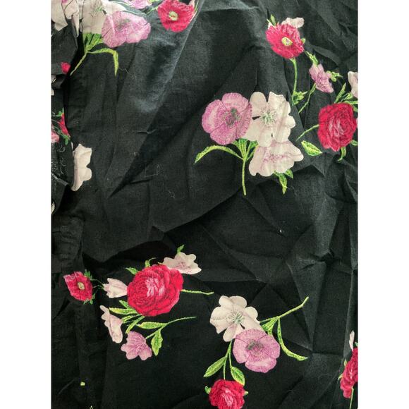 Express Black Floral Print Blouse - Picture 4 of 4